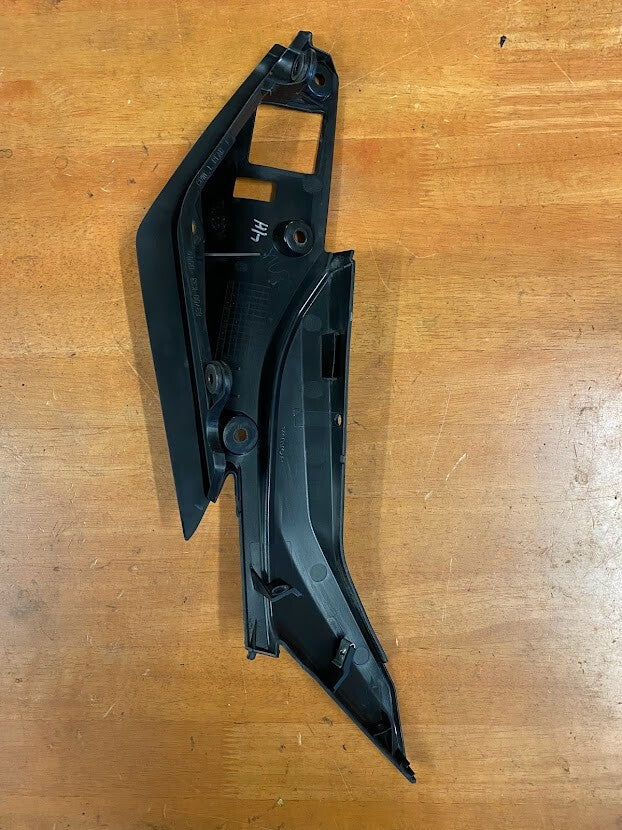 L Rear Cowl Honda CB 300F 2014 83700-K33-D00