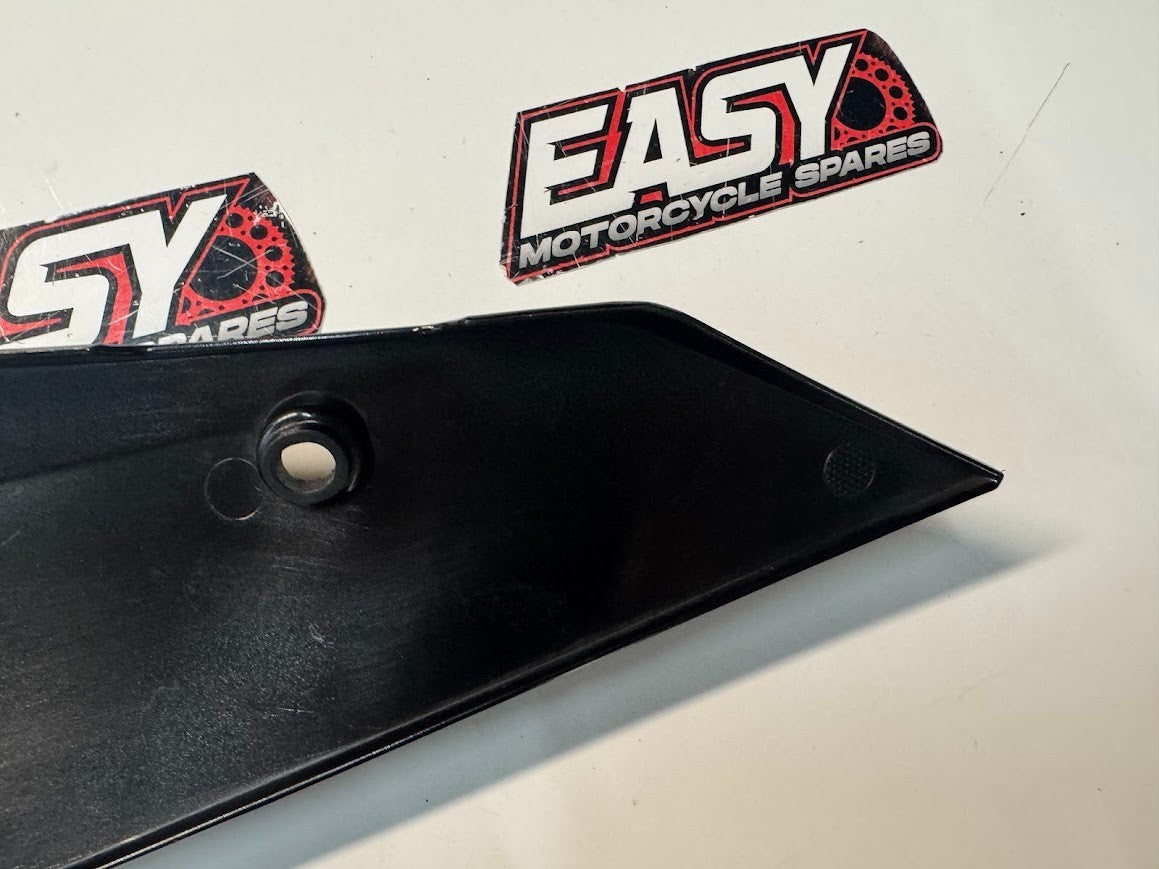 Honda CBR 300R 2014-2016 Rh Lower Fairing Cowl OEM Genuine 64310-K33-D00ZC