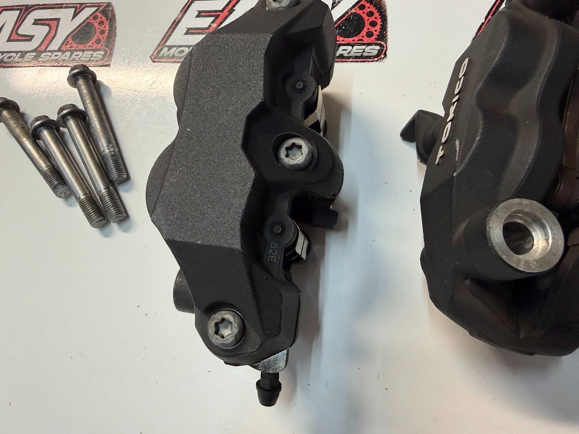 Front Brake Calipers Suzuki GSXR 1000 2005-2008 OEM 59100-41G00-999