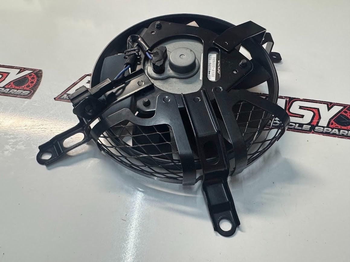 Suzuki GSXR 1000 2009-2016 Radiator Thermo Fan OEM Genuine 17800-47H00