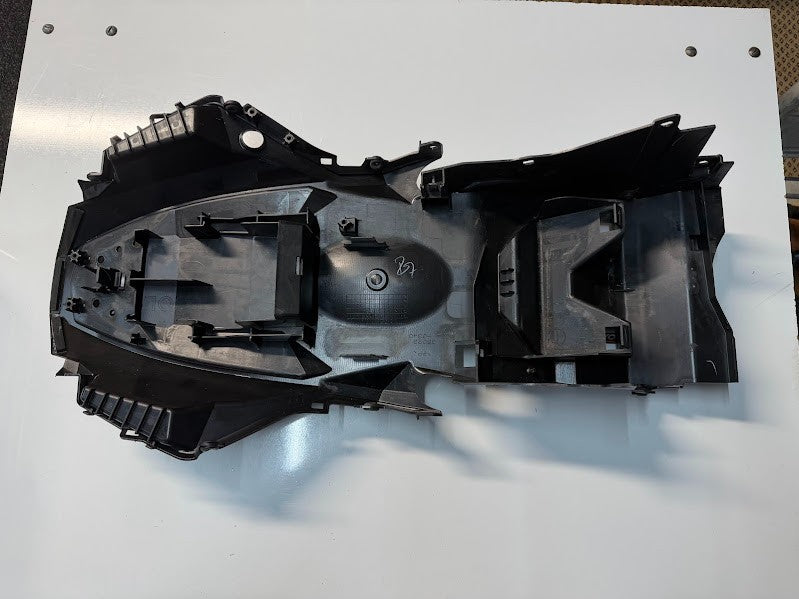 Rear Fender Inner Kawasaki Ninja 300 2013-2017 OEM 35023-0340
