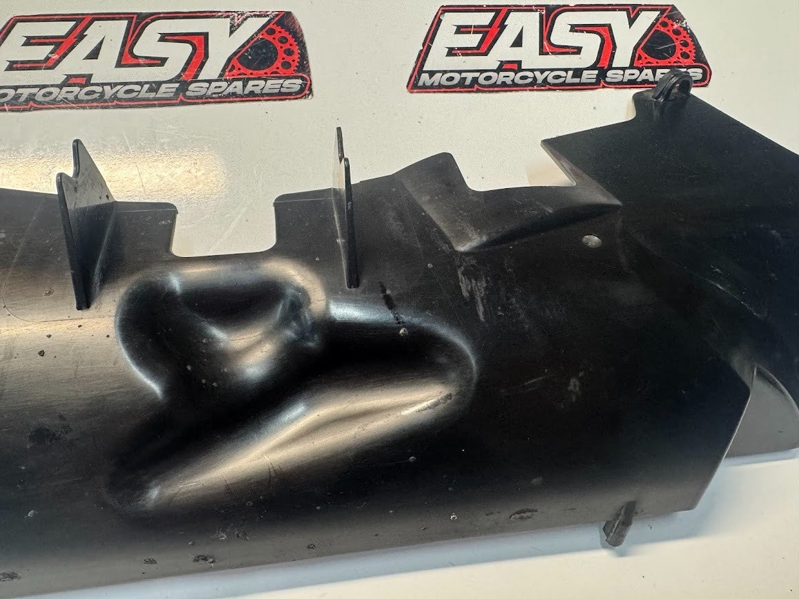 Radiator Heat Shield Suzuki GSXR 1000 07-08 2008 17771-21H00