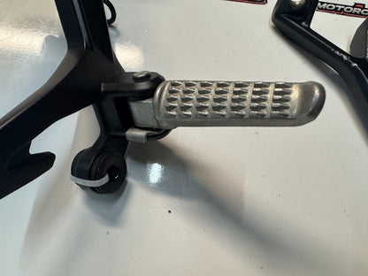 Kawasaki Ninja 500 2024-2025 Pillion Peg Assembly OEM Genuine 35063-1410