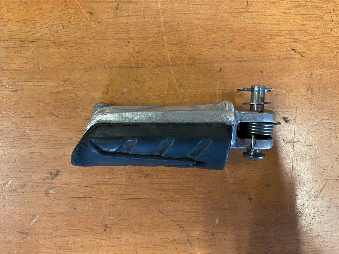 RH Riders Peg Honda CB 300F 2014