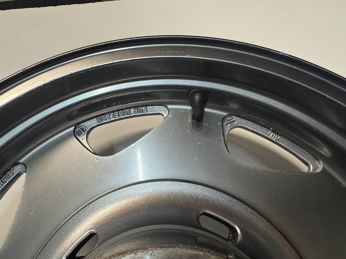 Suzuki VL 1500 Intruder 2002-2009 Front Wheel Rim OEM Genuine 54111-10F20-YAA
