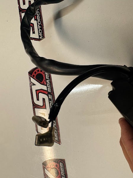 Suzuki GSXR 1000 2007-2008 LH Switch Block Buttons OEM Genuine 37400-21H12