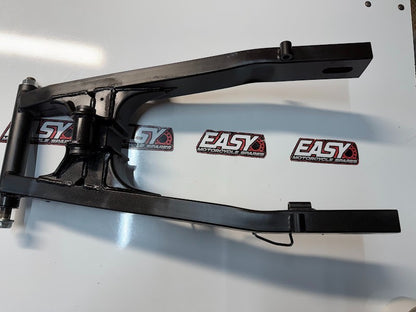 Swingarm Kawasaki Ninja 300 2013-2017 OEM 33001-0632-18R Swing Arm