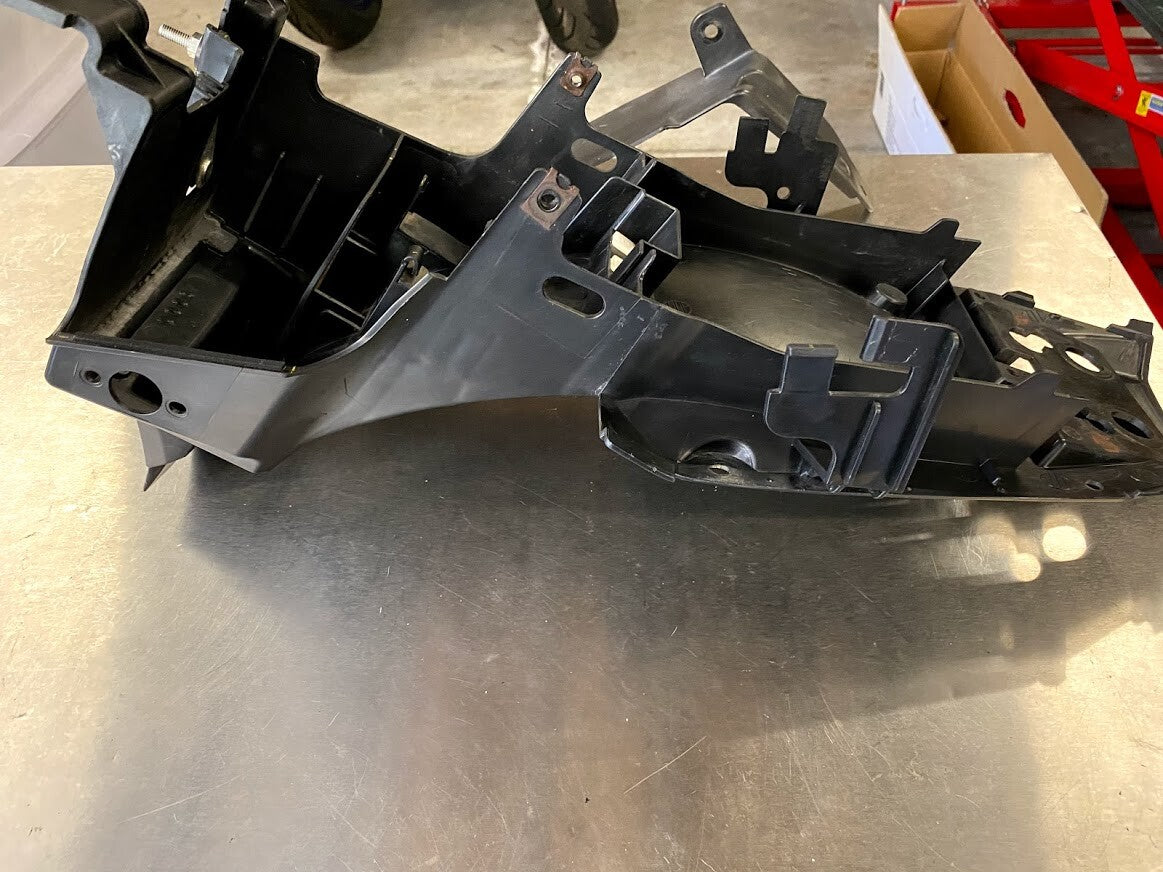 Inner Rear Fender Yamaha FZ6R 09-17 2013 20S-21611-00-00