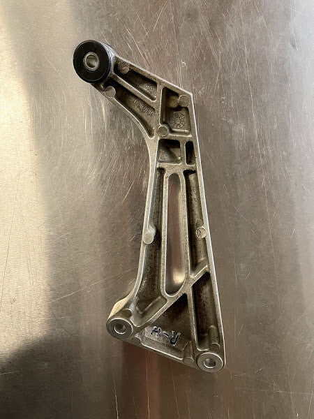 RH Pillion Bracket Honda VTR 1000 98-00 1998 