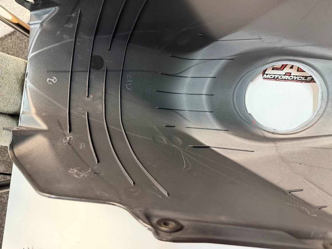 Tank Cover KTM RC 390 2014-2016 OEM 9050804900033