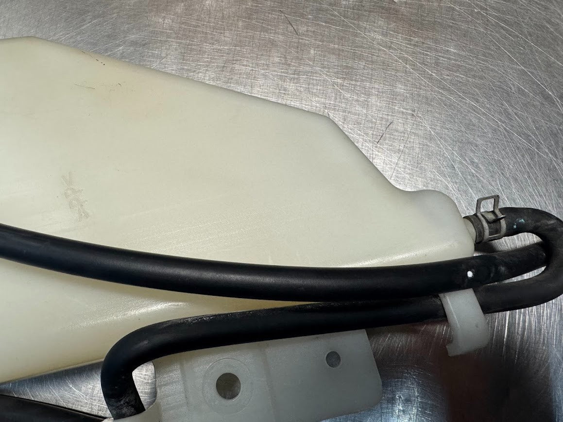 Suzuki GSXR 1000 2005-2006 Coolant Overflow Reservoir Tank OEM 17910-41G00