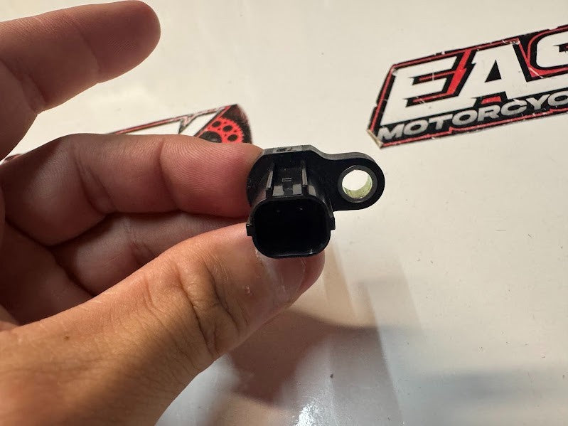 Yamaha YZF R7 2022-2025 Air Temperature Sensor OEM Genuine 5YU-85886-00
