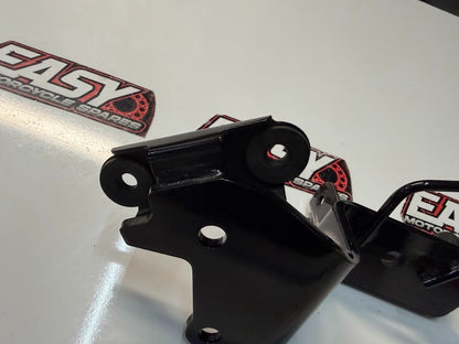 RH Pillion Bracket Suzuki Boulevard C109R VLR 1800 T 2008-2014 OEM 43810-22H10