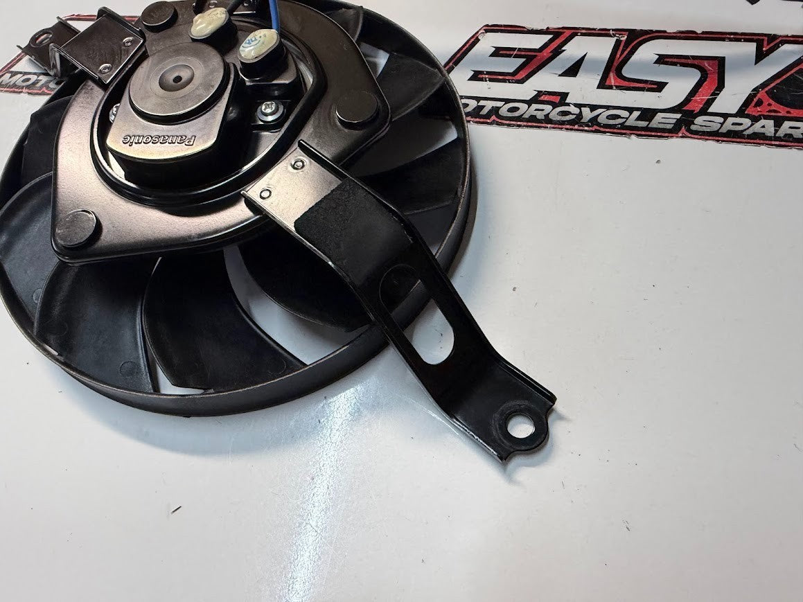 Thermo Cooling Fan Kawasaki Ninja ZX-10R 2021-2025 OEM 59502-0631