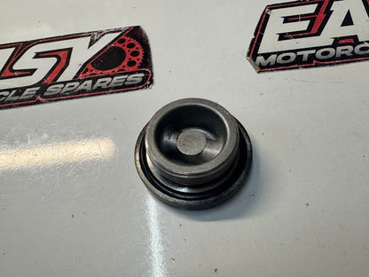 Kawasaki Vulcan VN900 Classic 2006-2010 Oil Filler Cap OEM 16115-0012