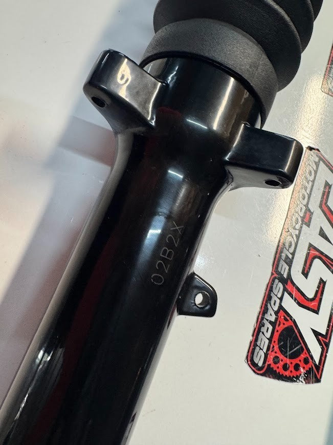 Royal Enfield Interceptor 650 2022 Front Forks Suspension OEM 148075E Euro 5