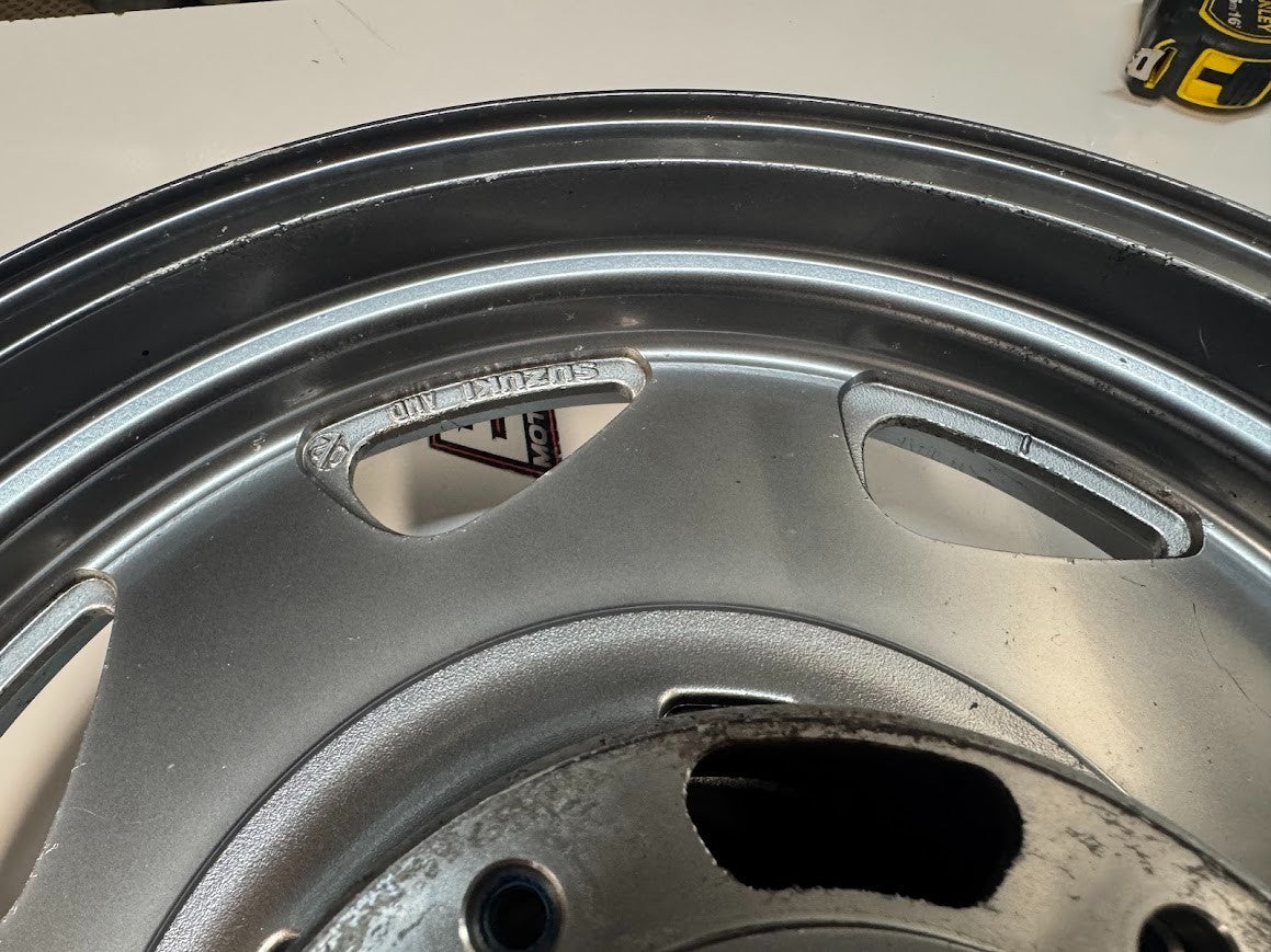 Suzuki VL 1500 Intruder 2002-2009 Front Wheel Rim OEM Genuine 54111-10F20-YAA