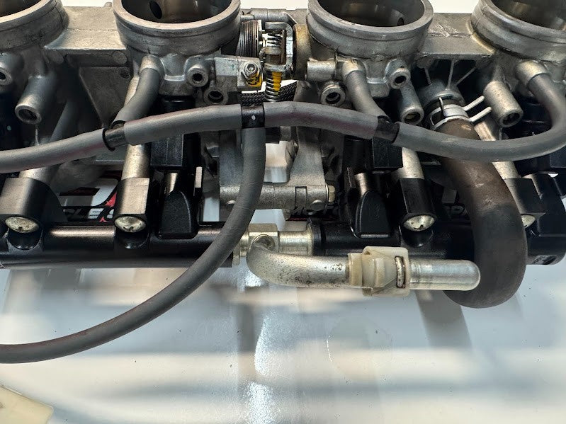 Suzuki GSXR 1000 2007-2008 Throttle Bodies Injectors TPS OEM Genuine 13406-21H02