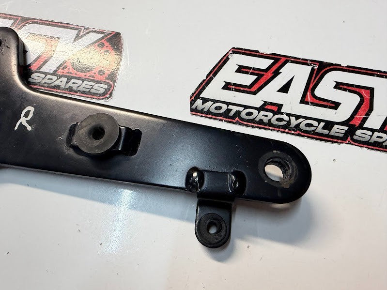 RH Step Bracket Kawasaki Vulcan S 650 2015-2026 OEM 32054-0076