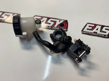 Yamaha YZF R1 2015-2024 Front Brake Master Cylinder OEM Genuine 2CR-2580A-00