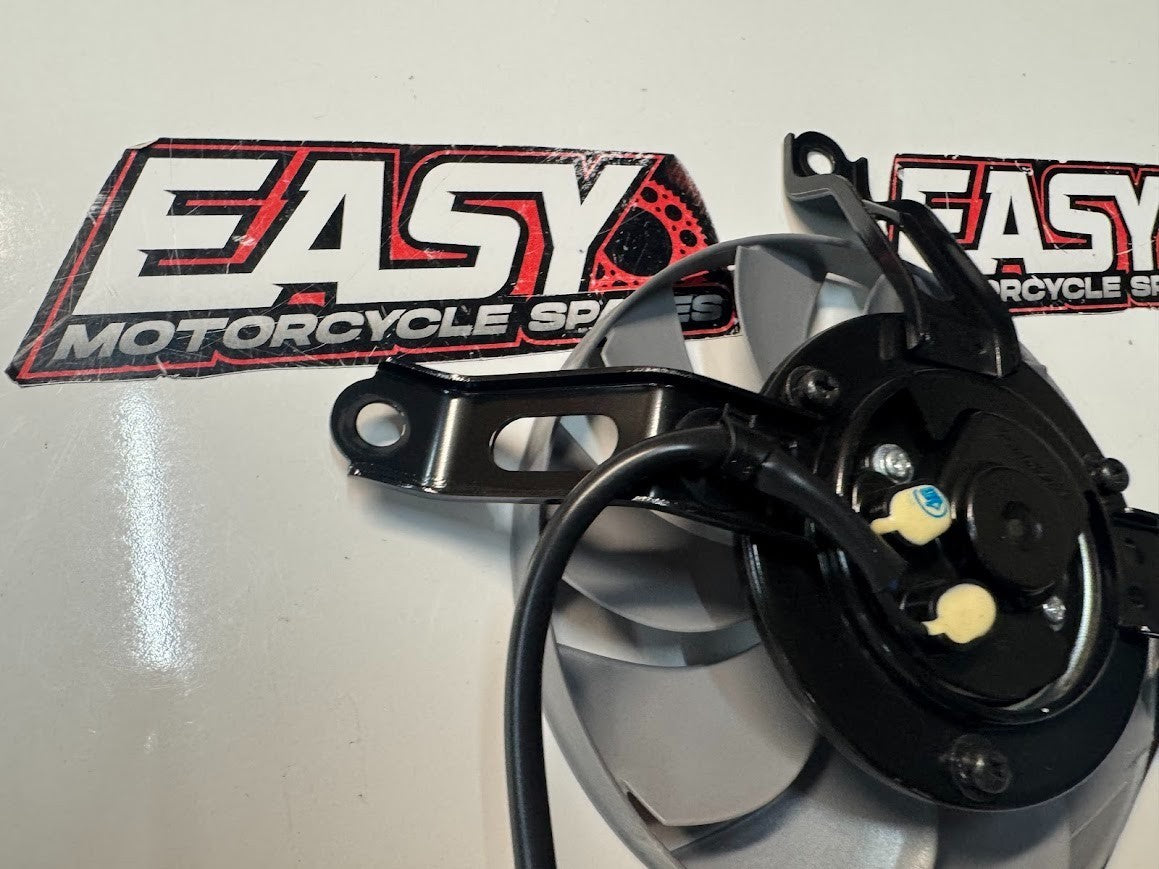 Yamaha YZF R1 2015-2025 RH Radiator Thermo Fan OEM Genuine 2CR-12405-10