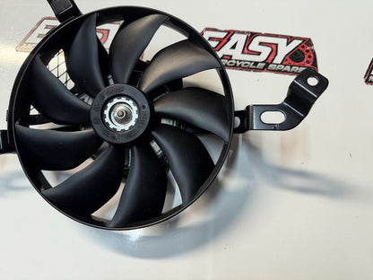 Radiator Thermo Cooling Fan Suzuki GSXR 1000 2007-2008 OEM 17800-21H00