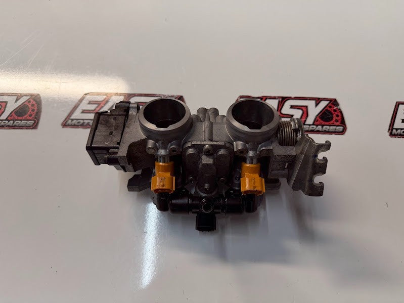 Throttle Bodies TPS Injectors Honda CBR 500R 2016-2018 OEM 16400-MJW-L01