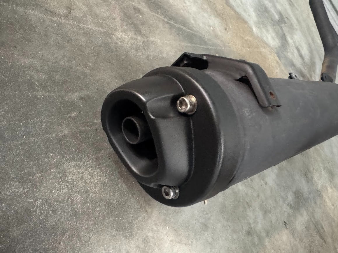 Yamaha YZF R15 2015-2018 Exhaust Header OEM Genuine 2FB-E4703-00