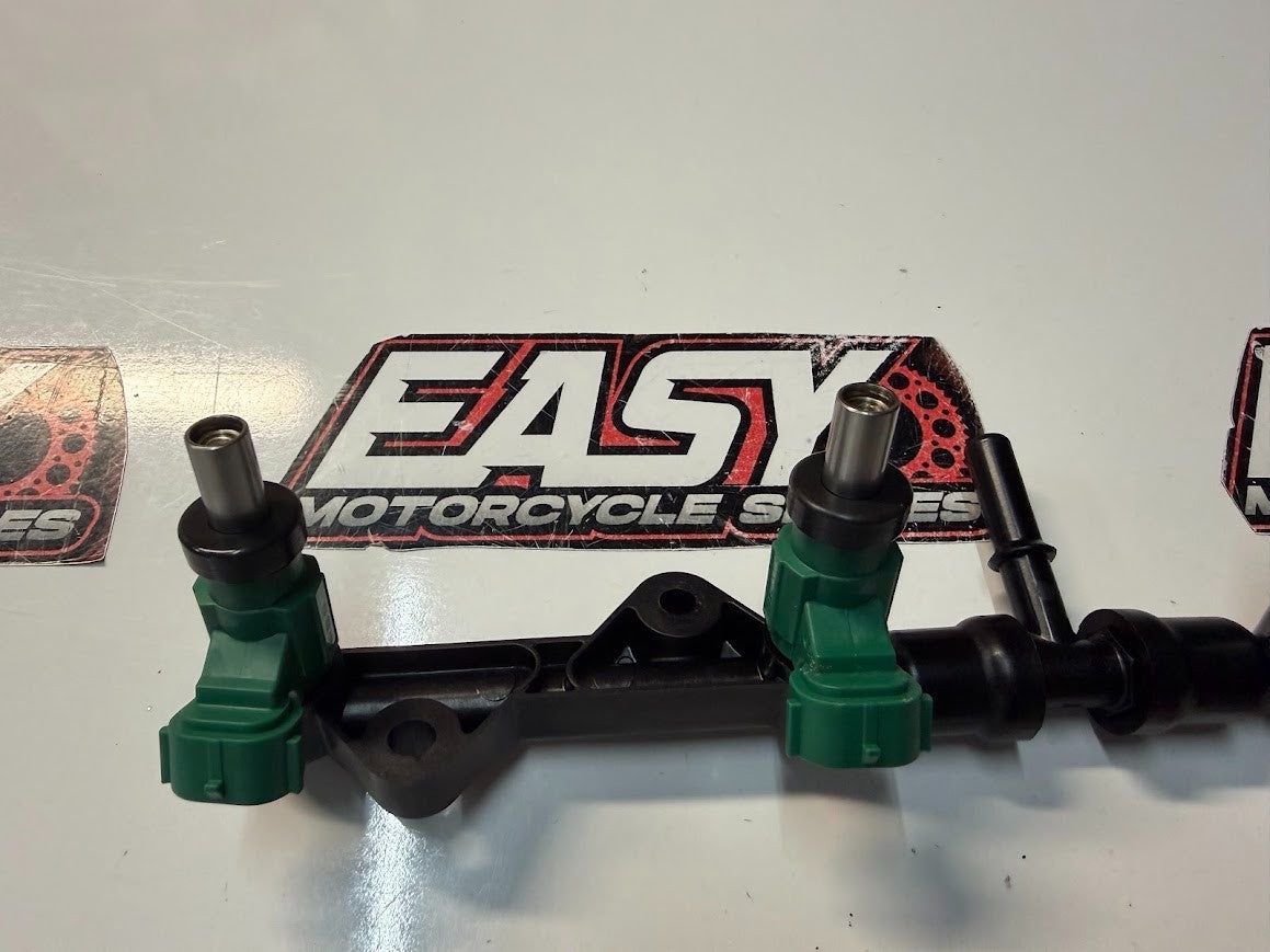 Secondary Injectors & Rail Kawasaki Ninja ZX-10R 2011-2025 OEM 49056-0032