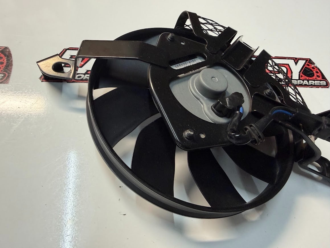 Thermo Radiator Fan Suzuki GSXR 1000 2009-2016 OEM 17800-47H00