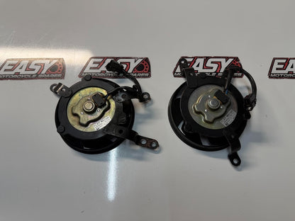 Thermo Radiator Fans Yamaha R1 2004-2006 OEM 5VY-12405-00