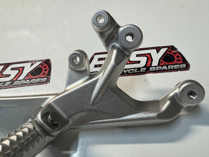 BMW S1000RR 2016 RH Foot Peg Bracket Rear Set OEM Genuine K46 46717728308