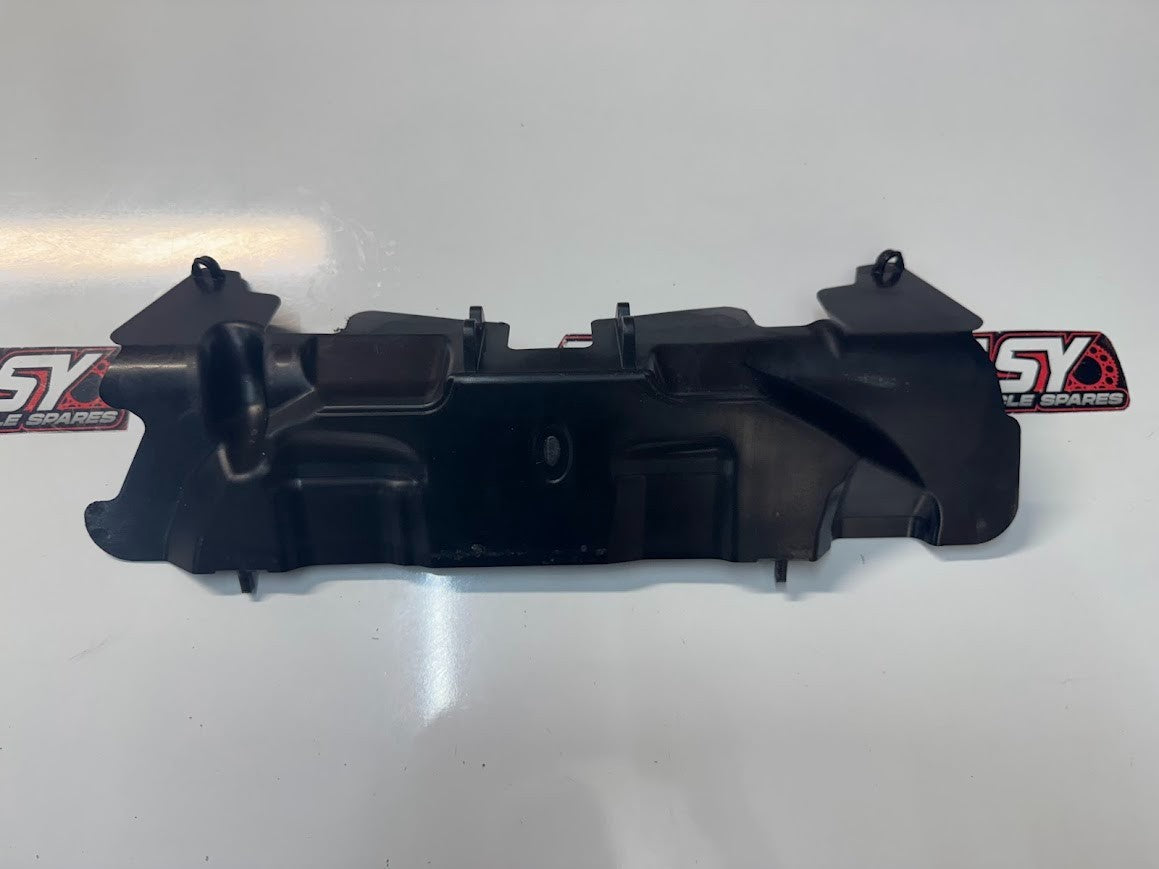 Suzuki GSXR 1000 2009-2016 Radiator Heat Shield OEM Genuine 17771-47H00