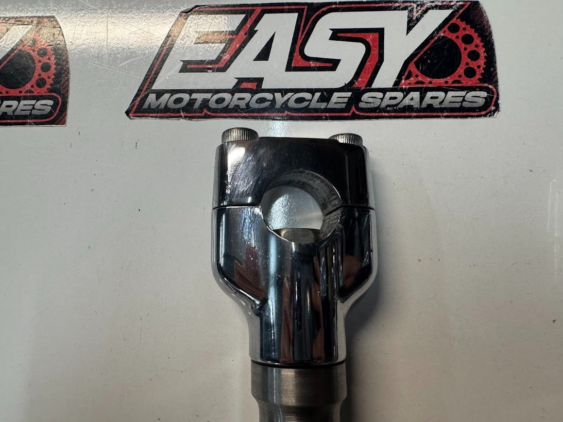 Suzuki VL 1500 Intruder 1998-2004 Handlebar Mounts Clamps