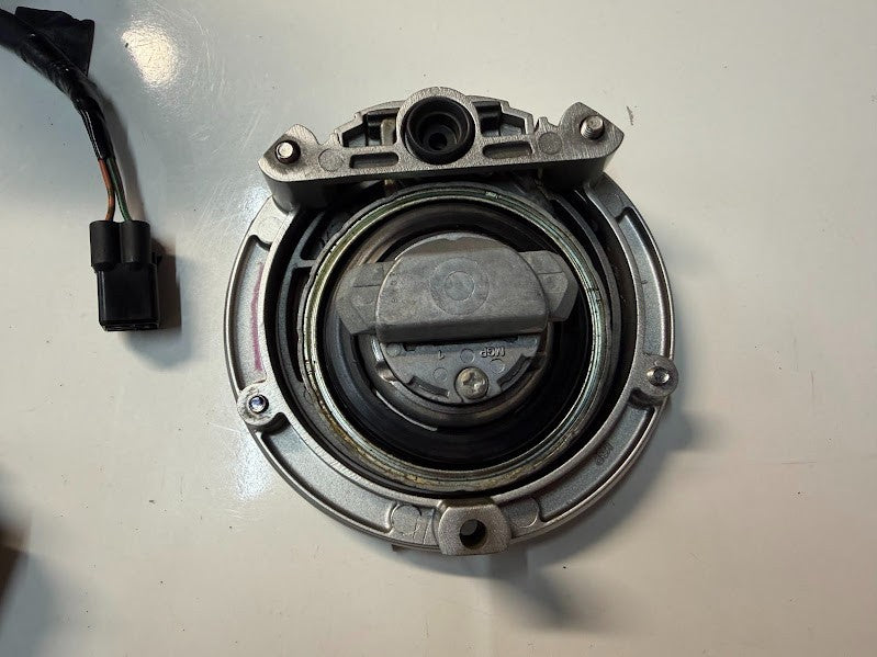 ECU Ignition Lockset HISS Complete Honda CBR 1000 RR 2014-2016 OEM 38770-MGP-D62