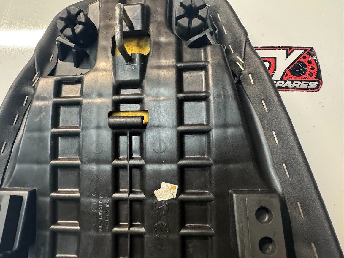 Honda CBR 300R 2014-2018 Pillion Passenger Seat OEM Genuine 77300-K33-D00