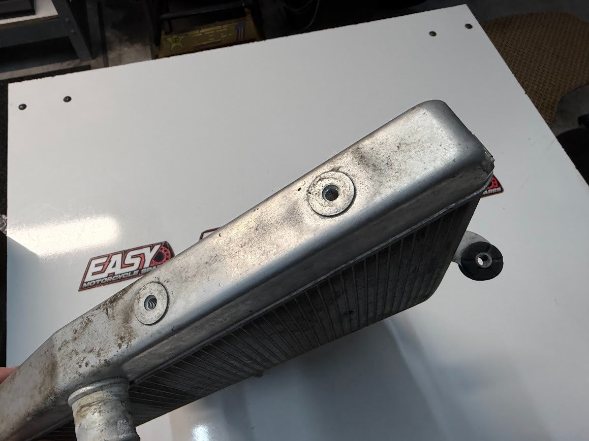 Radiator Cooling Suzuki GSXR 1000 2007-2008 OEM 17710-21H00