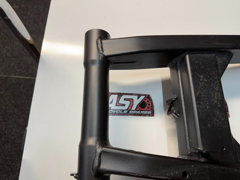 Swing Arm Honda CBR 500R 2013-2018 OEM 52200-MGZ-J00 Swingarm