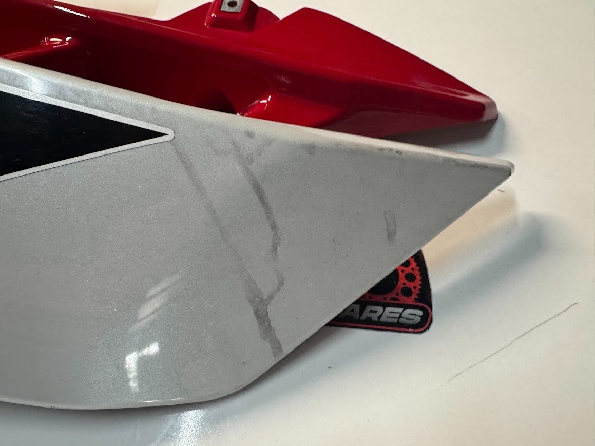 Yamaha YZF R15 2015 LH Main Fairing OEM Genuine 1CK-F1711-00