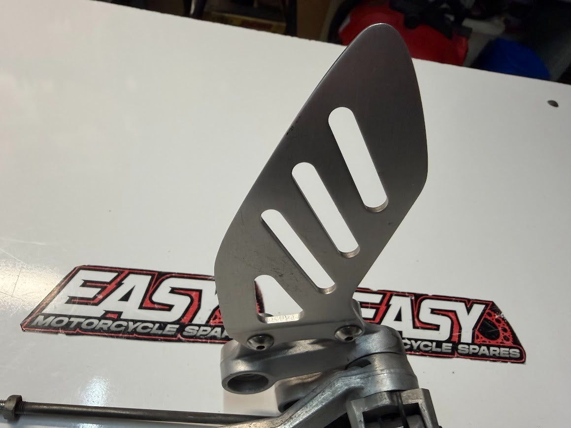 LH Footrest Peg Rear Set Suzuki GSXR 1000 2007-2008 OEM 43521-41G10