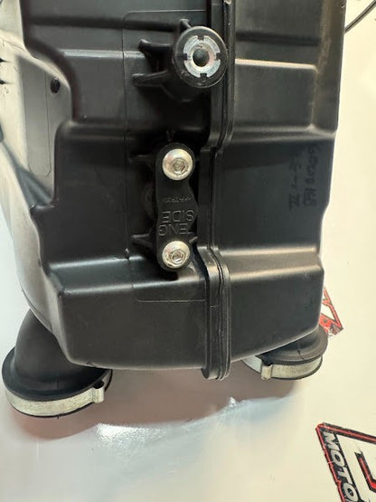 Royal Enfield Interceptor 650 2022 Airbox Assembly OEM 576026F Euro 5