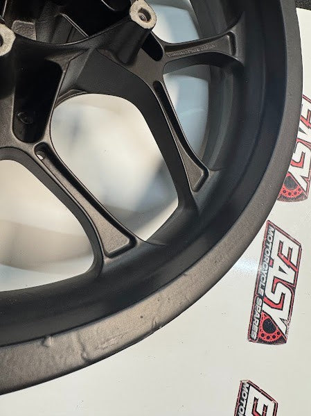 Yamaha YZF R1 2020 Front Wheel Rim OEM Genuine 2CR-25168-00 *READ DESCRIPTION*