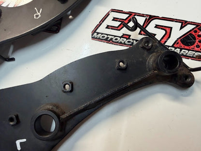 Swingarm Mount Brackets Kawasaki Vulcan S 650 2015-2026 OEM 32036-0350