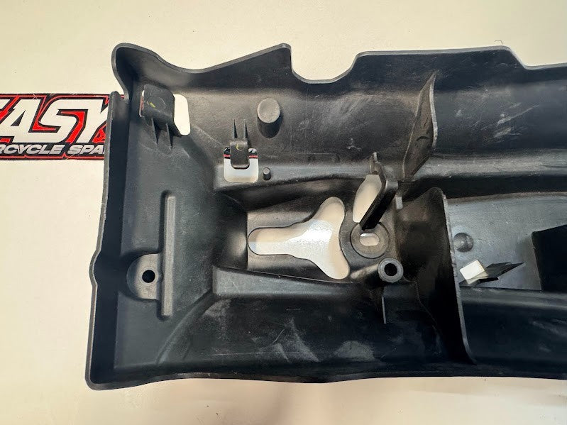 Yamaha YZF R1 2009-2014 Inner Rear Fender Box OEM Genuine 14B-8212C-00