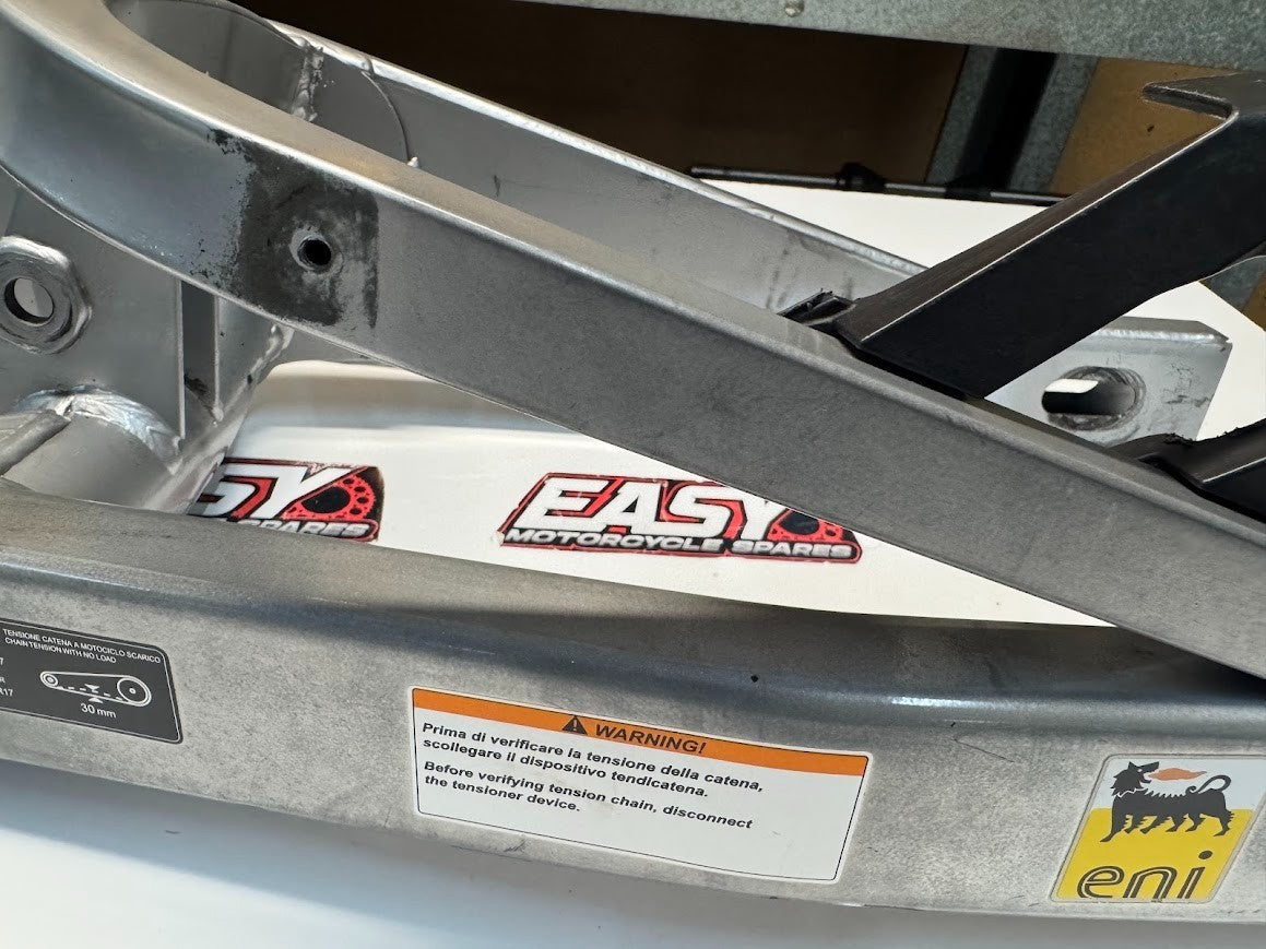 Aprilia RS4 125 4T 2011-2016 Swing Arm OEM Genuine 89947400XH4