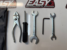 Tool Kit Bag Suzuki Boulevard C109R VLR 1800 T 2008-2014 OEM 09800-21102