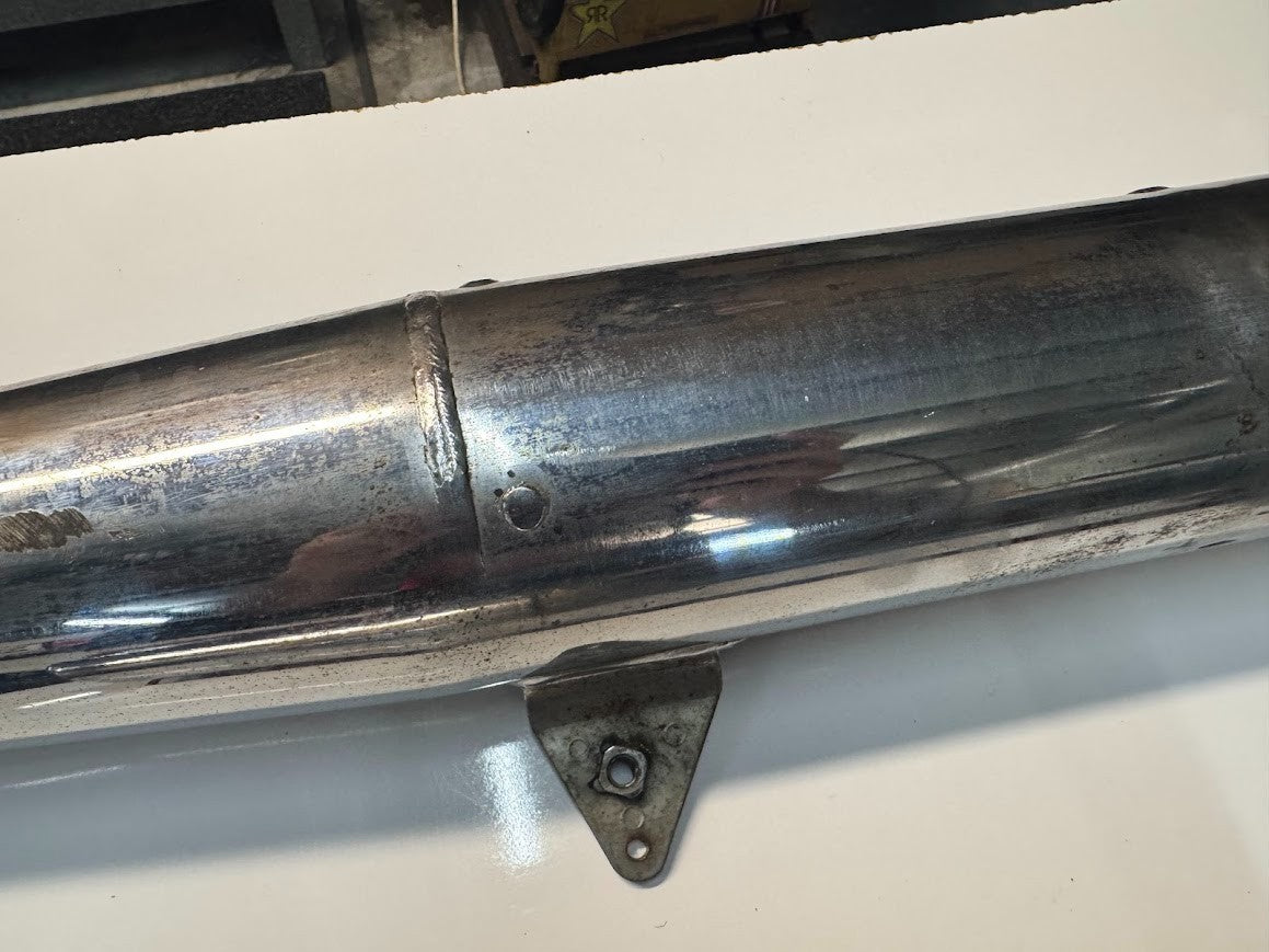 Suzuki VL 1500 Intruder 1998-2004 Mufflers Exhaust OEM Genuine 14340-10F30