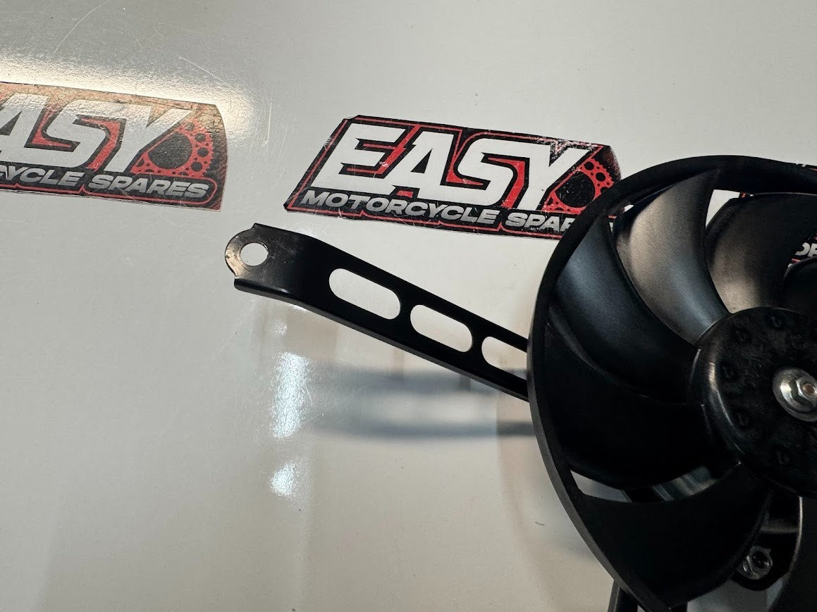 Yamaha YZF R1 2015-2025 LH Radiator Thermo Fan OEM Genuine 2CR-12405-00