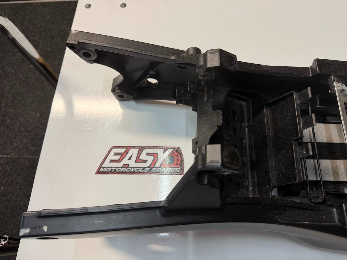 Rear Sub Frame Suzuki GSXR 1000 2007-2008 OEM 41211-21H00-YAP