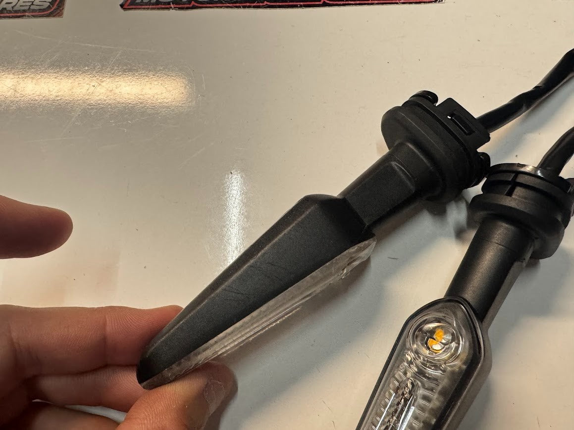 Yamaha YZF R7 2022-2025 Front Indicator Blinkers OEM Genuine BEB-83320-01